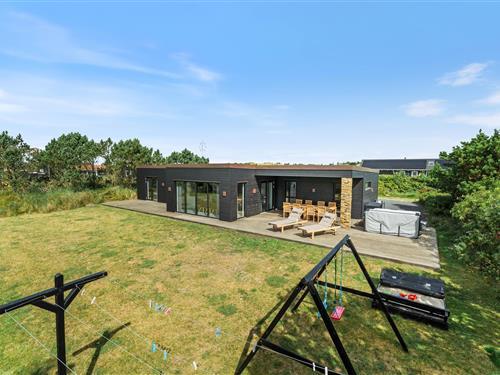 Sommerhus - 8 personer -  - Sivbjerg - Nr. Lyngvig - 6960 - Hvide Sande
