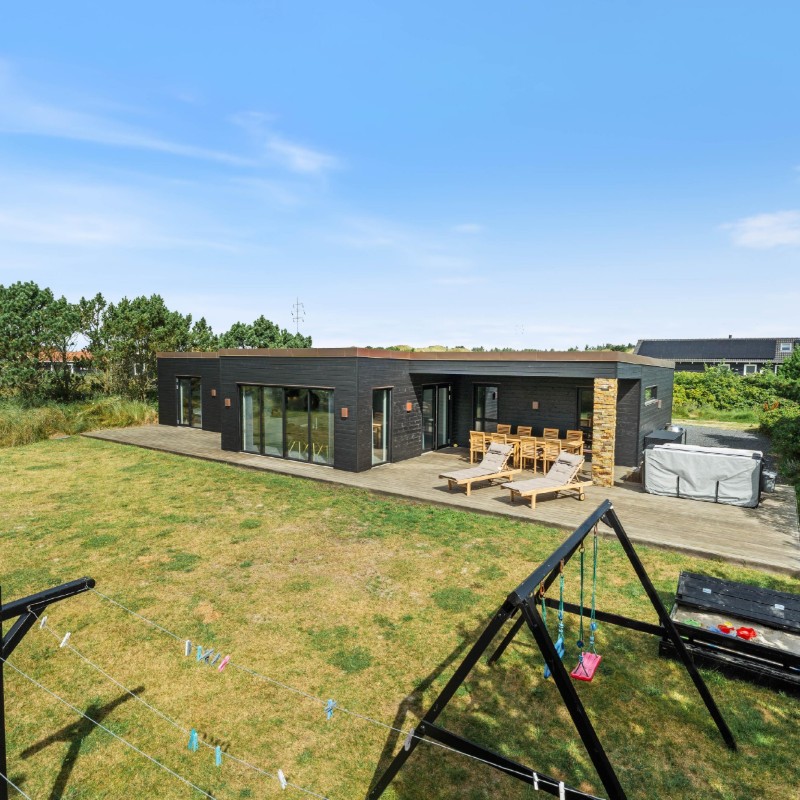 Sommerhus - 8 personer -  - Sivbjerg - Nr. Lyngvig - 6960 - Hvide Sande