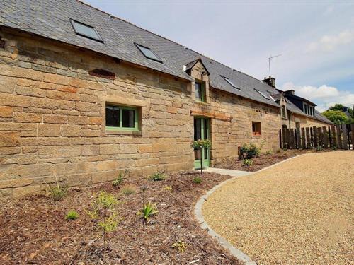 Holiday home - 6 persons -  - 56300 - Neuillac