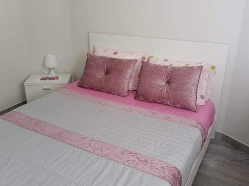 Holiday apartment - 3 persons -  - Largo Pinta, - 2450-146 - Nazaré