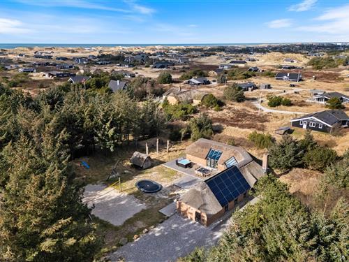 Sommerhus - 12 personer -  - Jens Jensens Vej - Søndervig - 6950 - Ringkøbing