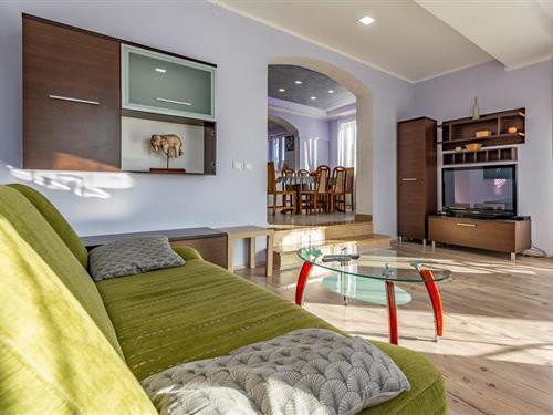 Holiday apartment - 6 persons -  - Cerella - 52100 - Pula