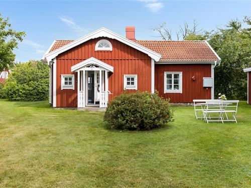 Holiday Home/Apartment - 5 persons -  - Ekornarp Södergård - 341 52 - Lagan