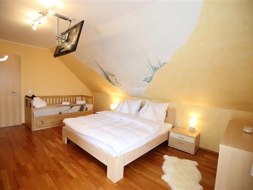 Holiday Home/Apartment - 6 persons -  - Mittergasse - 8966 - Aich