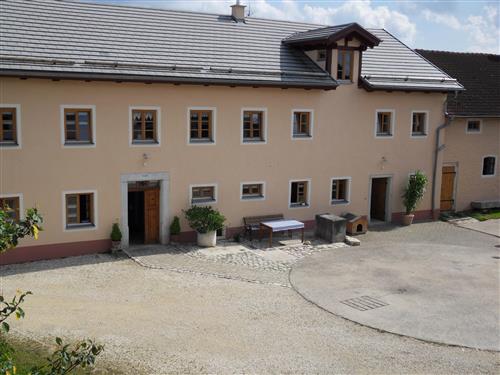 Ferienwohnung - 4 Personen -  - Kirchstraße - 85132 - Schernfeld