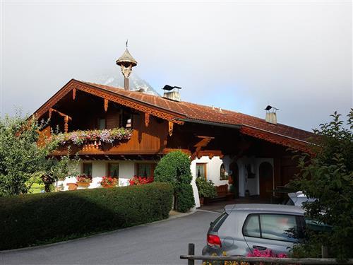 Holiday Home/Apartment - 5 persons -  - Vorbergstraße - 6212 - Maurach