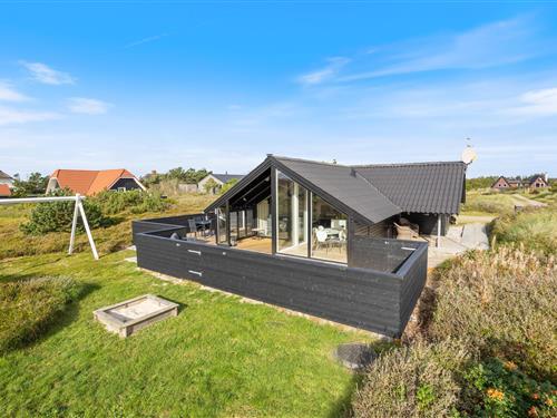 Holiday Home/Apartment - 4 persons -  - Fyrmarken - Nr. Lyngvig - 6960 - Hvide Sande