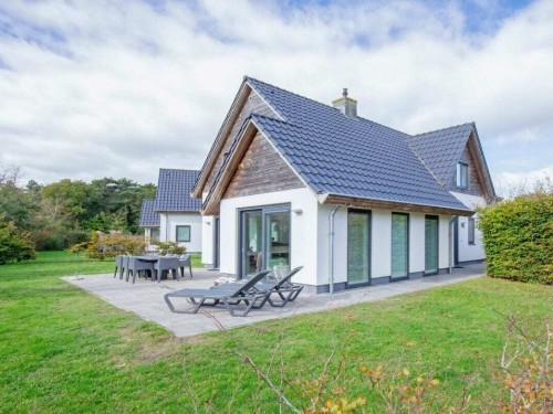 Holiday home - 8 persons -  - 1796 PN - De Koog