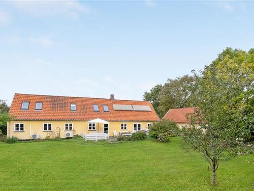 Sommerhus - 10 personer -  - Lundesvinget - Vejby Strand - 3210 - Vejby