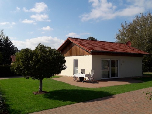 Sommerhus - 4 personer -  - Kiefernhain - 17213 - Lenz