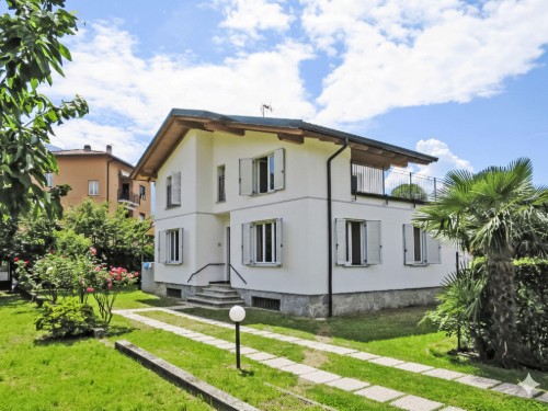 Ferienhaus - 12 Personen -  - 23824 - Dervio