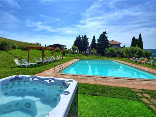Holiday Home/Apartment - 16 persons -  - 53023 - Campiglia D'orcia