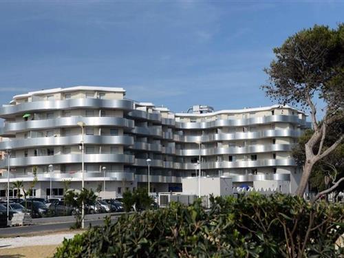 Holiday Home/Apartment - 6 persons -  - 66420 - Le Barcares