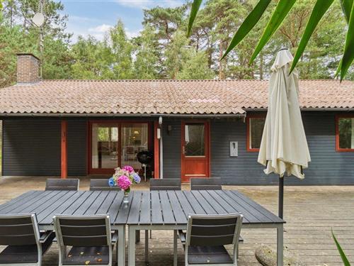 Holiday home - 7 persons -  - Hakkebakkeskogen - Dueodde - 3730 - Nexø