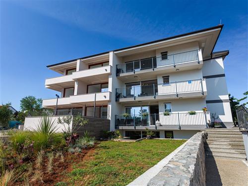 Holiday apartment - 5 persons -  - Porat - 51511 - Malinska