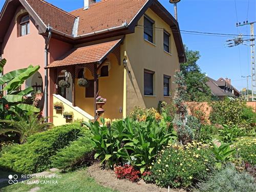 Ferielejlighed - 8 personer -  - Balatonlelle - 8638