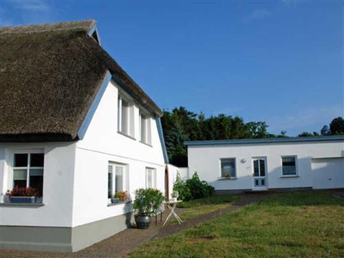 Holiday Home/Apartment - 2 persons -  - Zum Höft - 18586 - Mönchgut