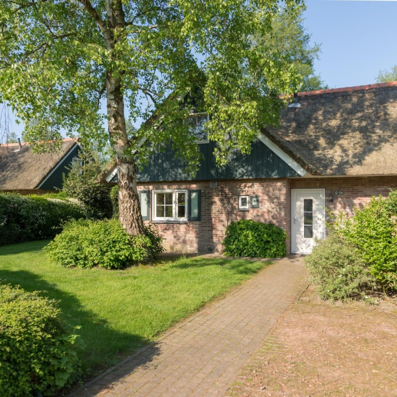 Sommerhus - 6 personer -  - 8378JJ - Paasloo