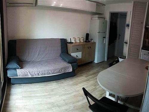 Holiday apartment - 5 persons -  - 83140 - Six Fours Les Plages