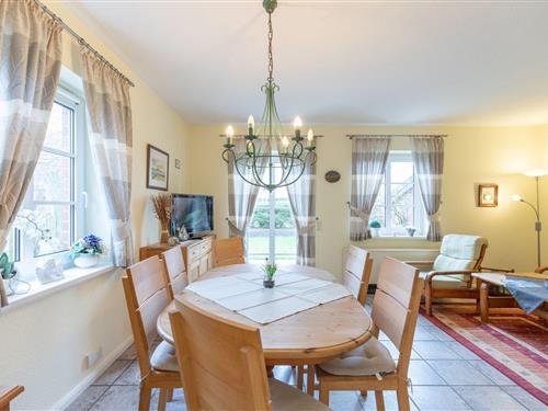 Holiday apartment - 6 persons -  - Uthlandeweg - 25845 - Nordstrand