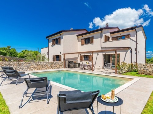 Villa - 6 persons -  - 51500 - Lakmartin