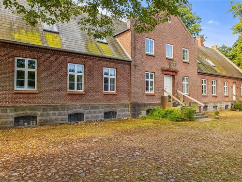 Sommerhus - 27 personer -  - Tangbakkevej 2 - Hovedhuset - Følle Strand - 8410 - Rønde