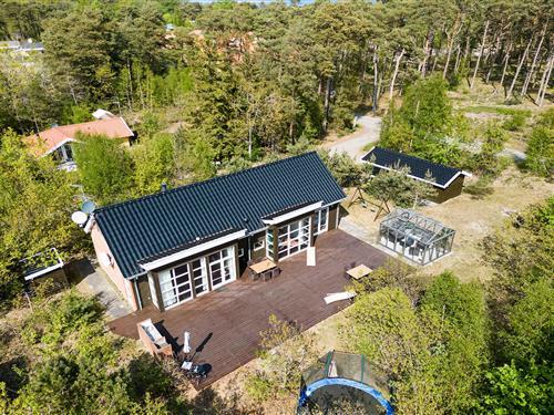 Sommerhus - 10 personer -  - Turistvej - 3730 - Nexø