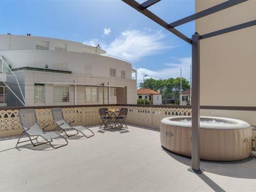 Feriehus - 5 personer -  - 9200-102 - Machico