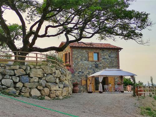 Villa - 3 personer -  - 56041 - Castelnuovo Di Val Di Cec