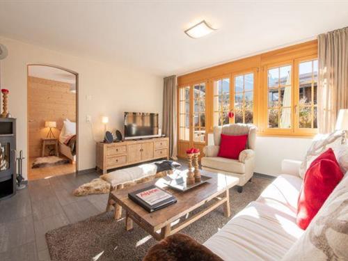 Holiday Home/Apartment - 2 persons -  - 3823 - Wengen