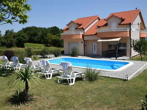 Feriehus - 12 personer -  - Brnaze - 21230 - Sinj