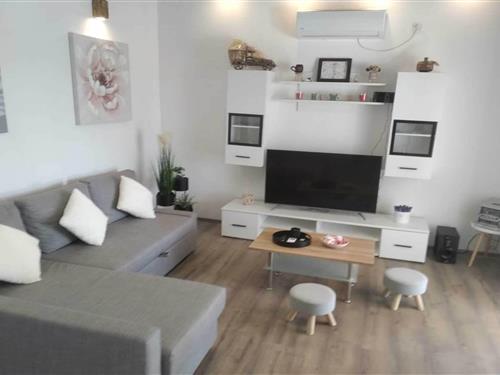 Holiday home - 6 persons -  - 22000 - Šibenik