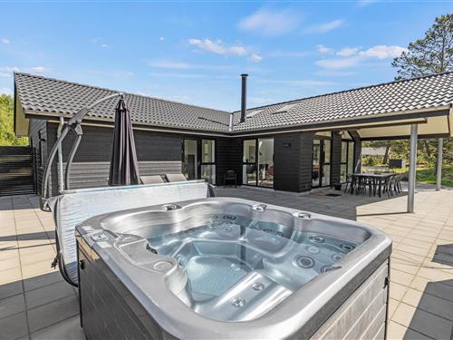 Sommerhus - 10 personer -  - Hedetoftvej - 6857 - Blåvand