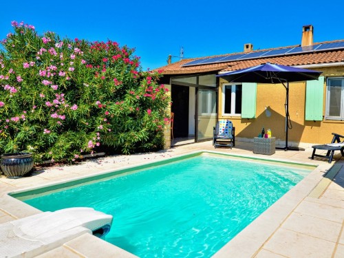 Holiday home - 8 persons -  - Chemin Meyne Claire - 84100 - Orange