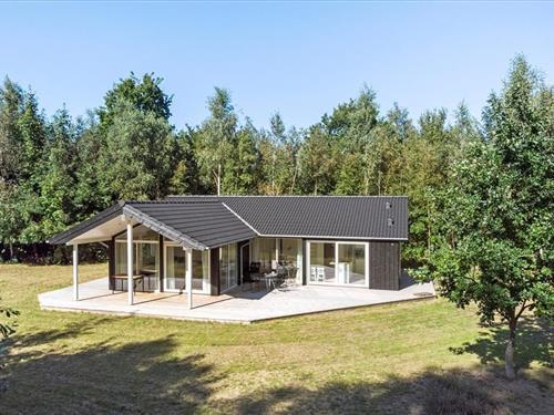 Fritidshus - 4 personer -  - Ørnebregnevej - Marielyst - 4873 - Væggerløse