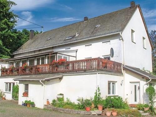 Holiday Home/Apartment - 20 persons -  - Katzwinkler Weg - 56767 - Ueß