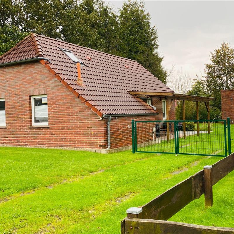 Sommerhus - 4 personer -  - Hage - 26524