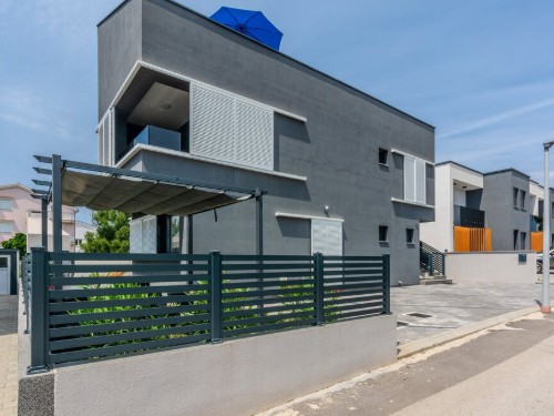Holiday apartment - 4 persons -  - Miljkovica  XII, - Vir-Vir - 23234 - Vir