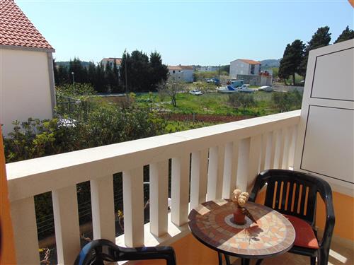 Holiday Home/Apartment - 3 persons -  - Sucuraj - 21469 - Sucuraj