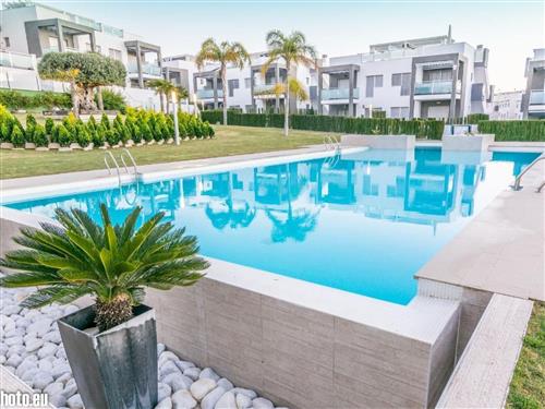 Feriehus - 6 personer -  - Torrevieja - 03185