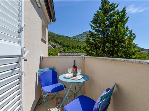 Holiday Home/Apartment - 2 persons -  - Don Ante Adzije - 23244 - Starigrad Paklenica