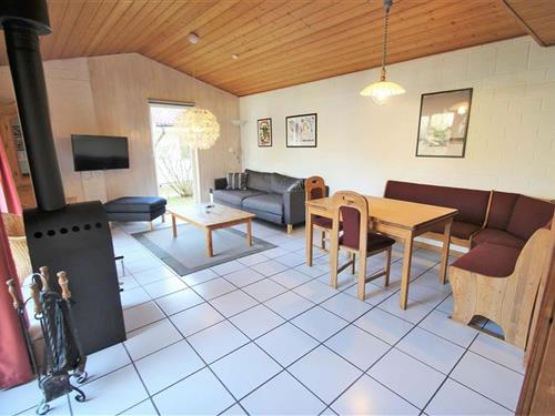 Holiday Home/Apartment - 4 persons -  - 17252 - Granzow