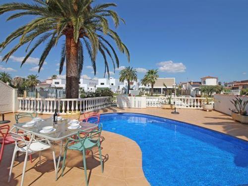 Feriehus / leilighet - 8 personer -  - 17487 - Empuriabrava