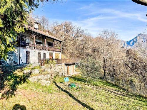 Holiday home - 6 persons -  - Sorico Albonico - 22010