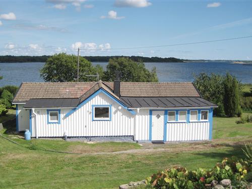 Holiday Home/Apartment - 6 persons -  - Kyrkvägen - 373 61 - Sturkö