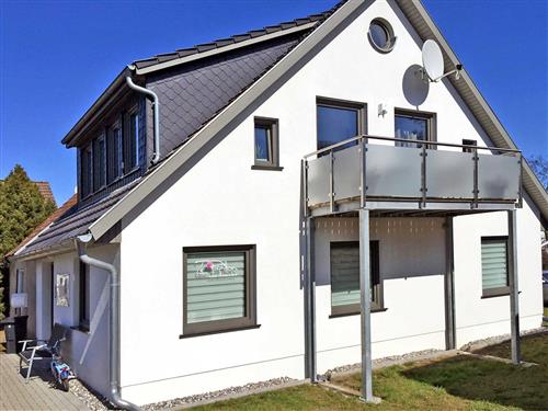 Ferienwohnung - 5 Personen -  - Freester Straße - 17440 - Kröslin