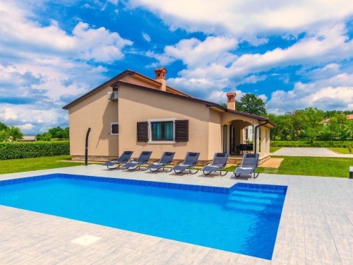 Ferienhaus - 8 Personen -  - 52000 - Pazin