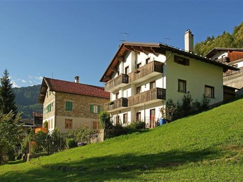 Holiday Home/Apartment - 5 persons -  - Via Bastiani - 32020 - Cencenighe Agordino