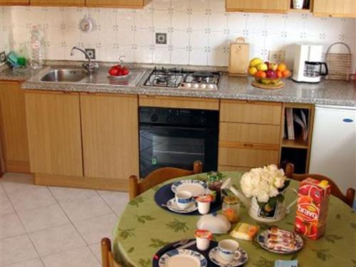 Holiday Home/Apartment - 3 persons -  - Via Vittorio Emanuele, - 80070 - Barano D'ischia