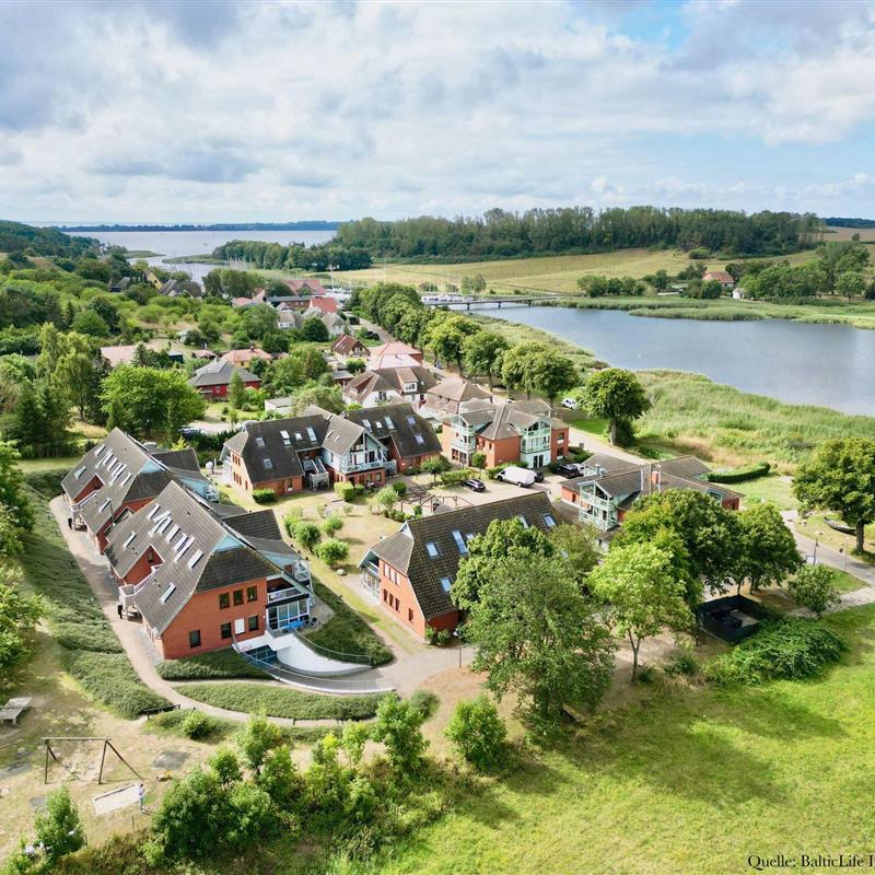 Feriecenter - 6 personer -  - Neuensien - 18586 - Sellin (Ostseebad)